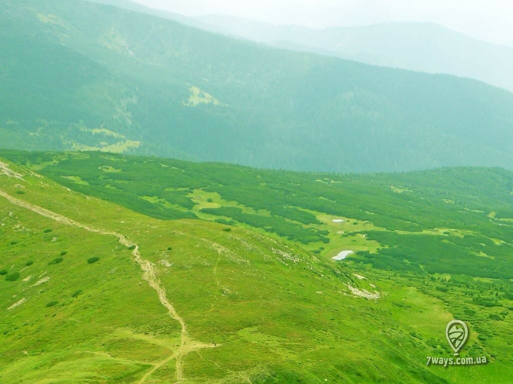 Карпаты, озеро Брескул Карпаты, озеро Брескул