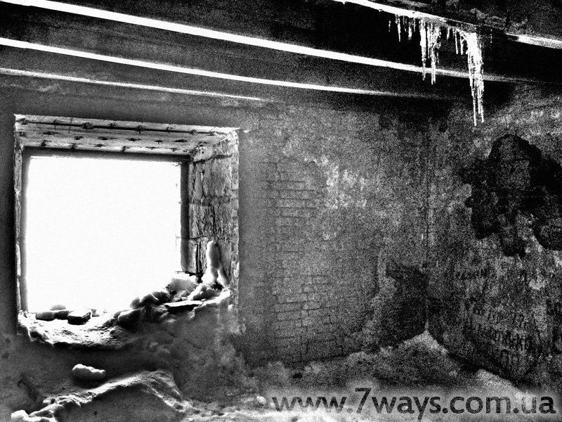 Карпаты, обсерватория на горе Поп-Иван - Белый Слон Карпаты, внутри обсерватории Белый Слон на горе Поп-Иван (Черногоре)