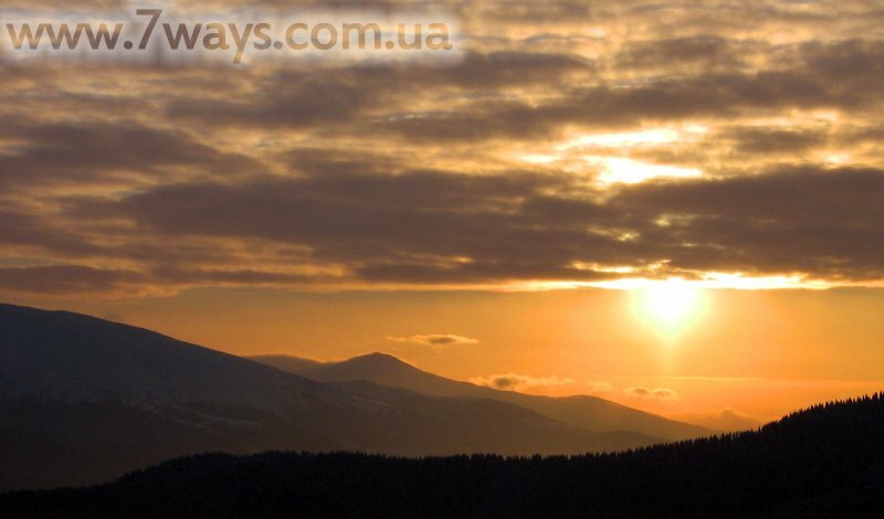 Рассвет над Поп-Иваном, Карпаты Рассвет над Поп-Иваном, Карпаты