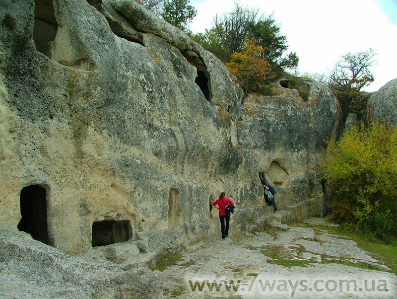 Жилые пещеры Жилые пещеры
