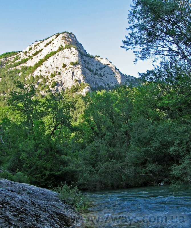 Гора Кизил-Кая, Крым Гора Кизил-Кая, Крым