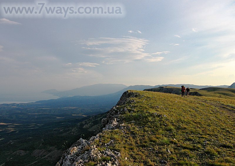 Край плато Караби Край плато Караби